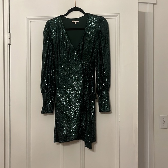 Emerald green sequins- holiday party- - Picture 5 of 9